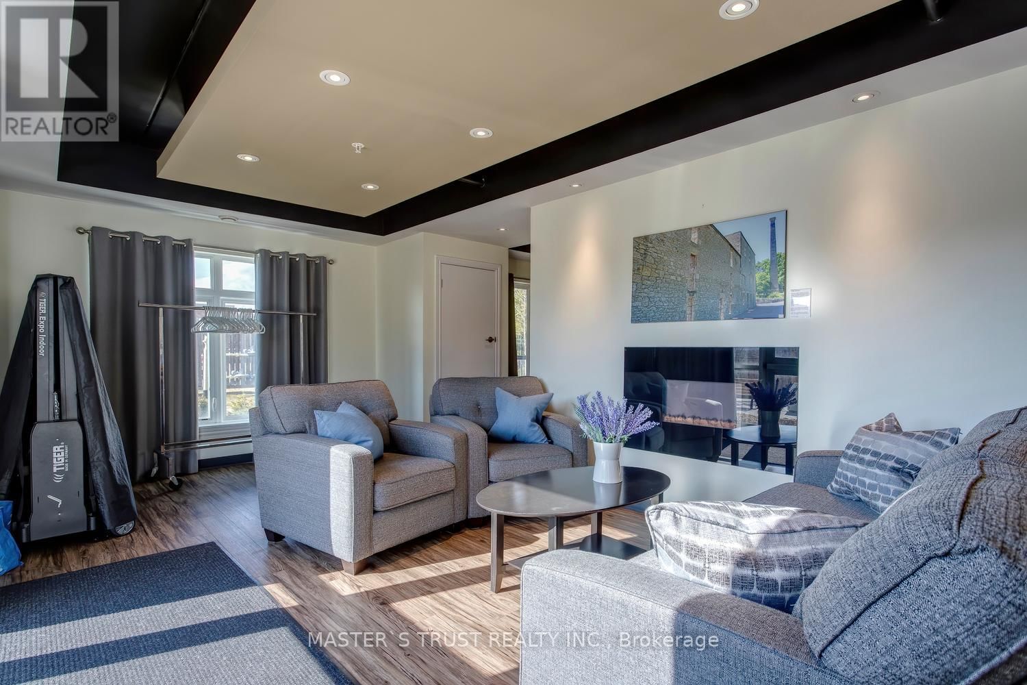 319 - 106 BARD BOULEVARD Image 34