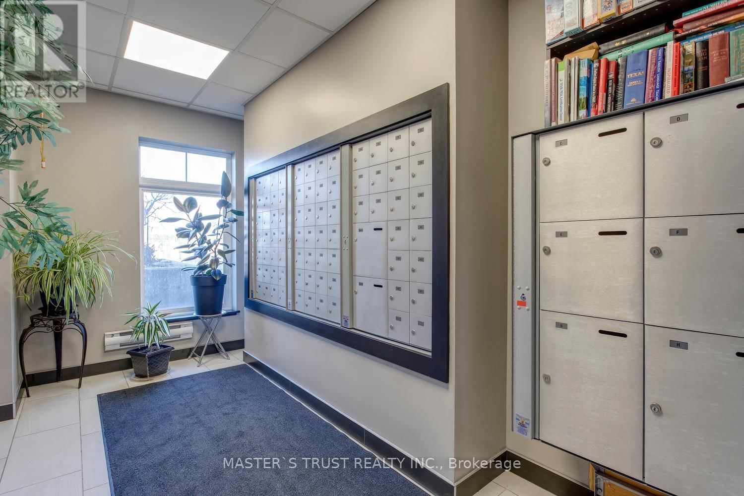 319 - 106 BARD BOULEVARD Image 39