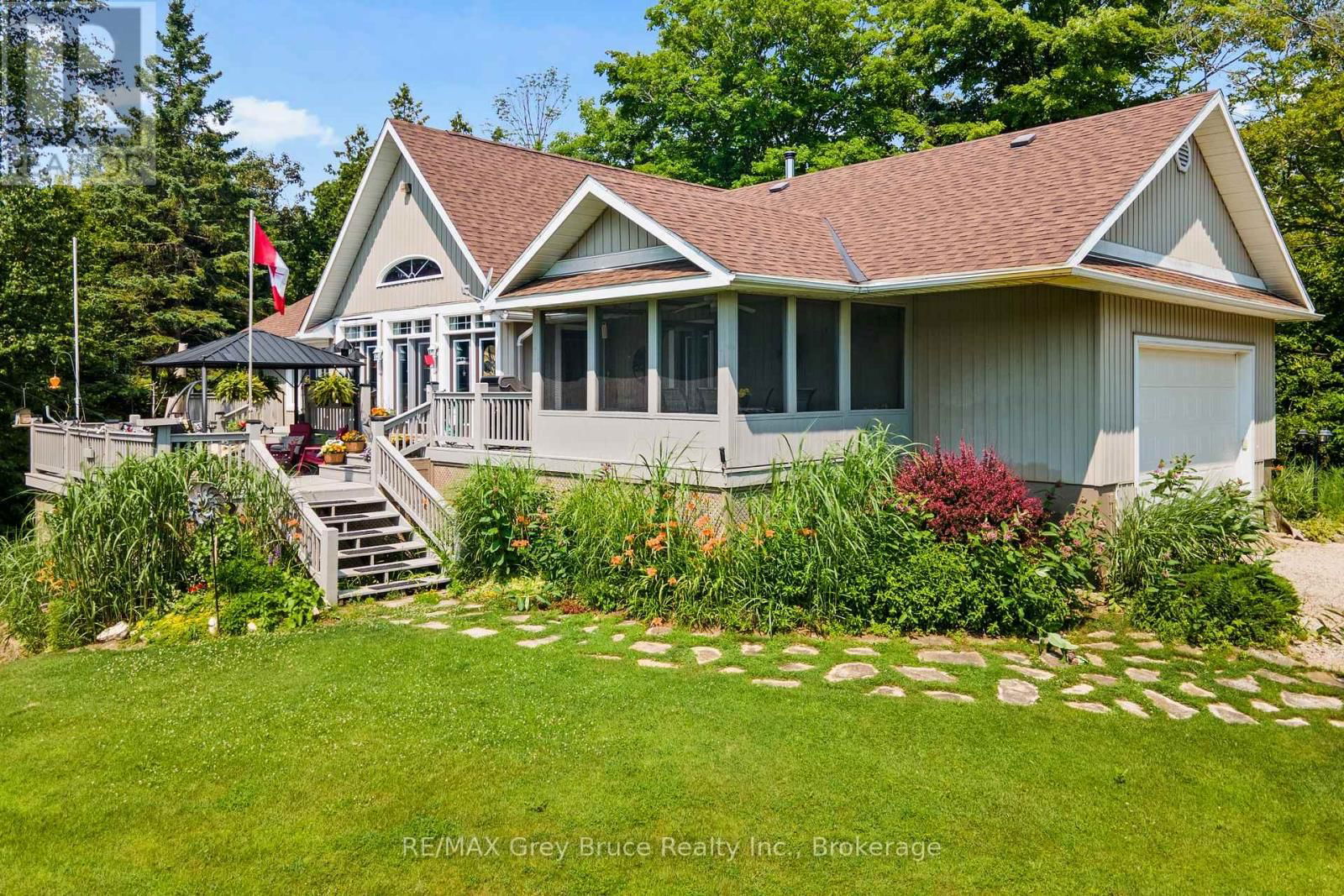 55 TRILLIUM CROSSING Image 8