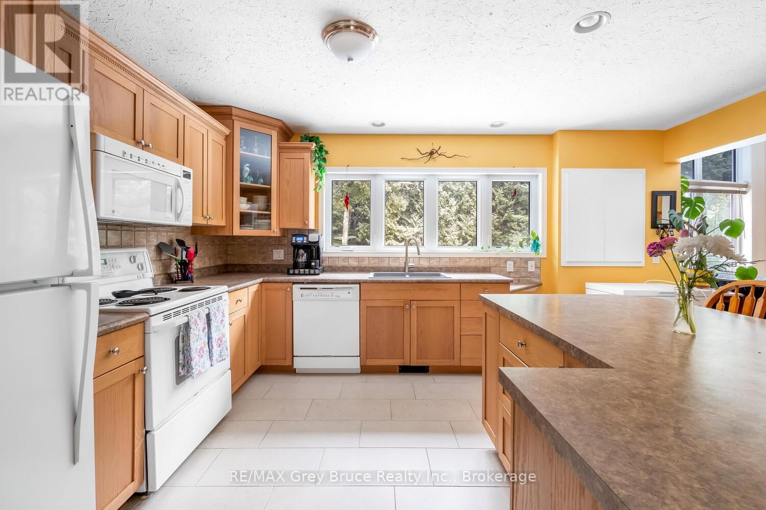 103 LAKEWOOD COUNTRY LANE Image 5