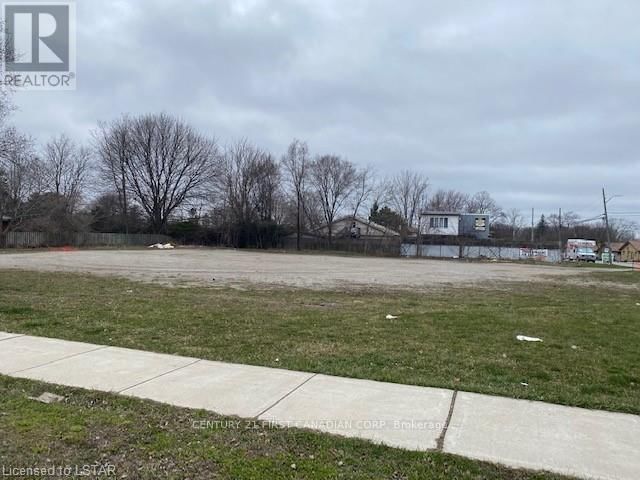 219 COMMISSIONERS ROAD WEST Image 1