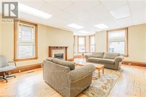 Tertiary Property View