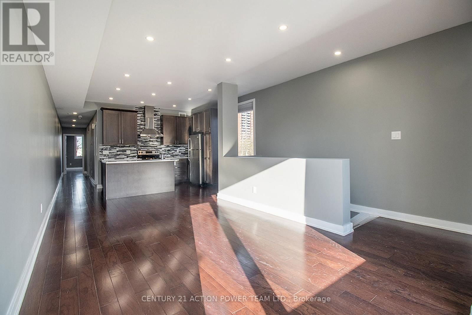 453 BOOTH STREET Image 19