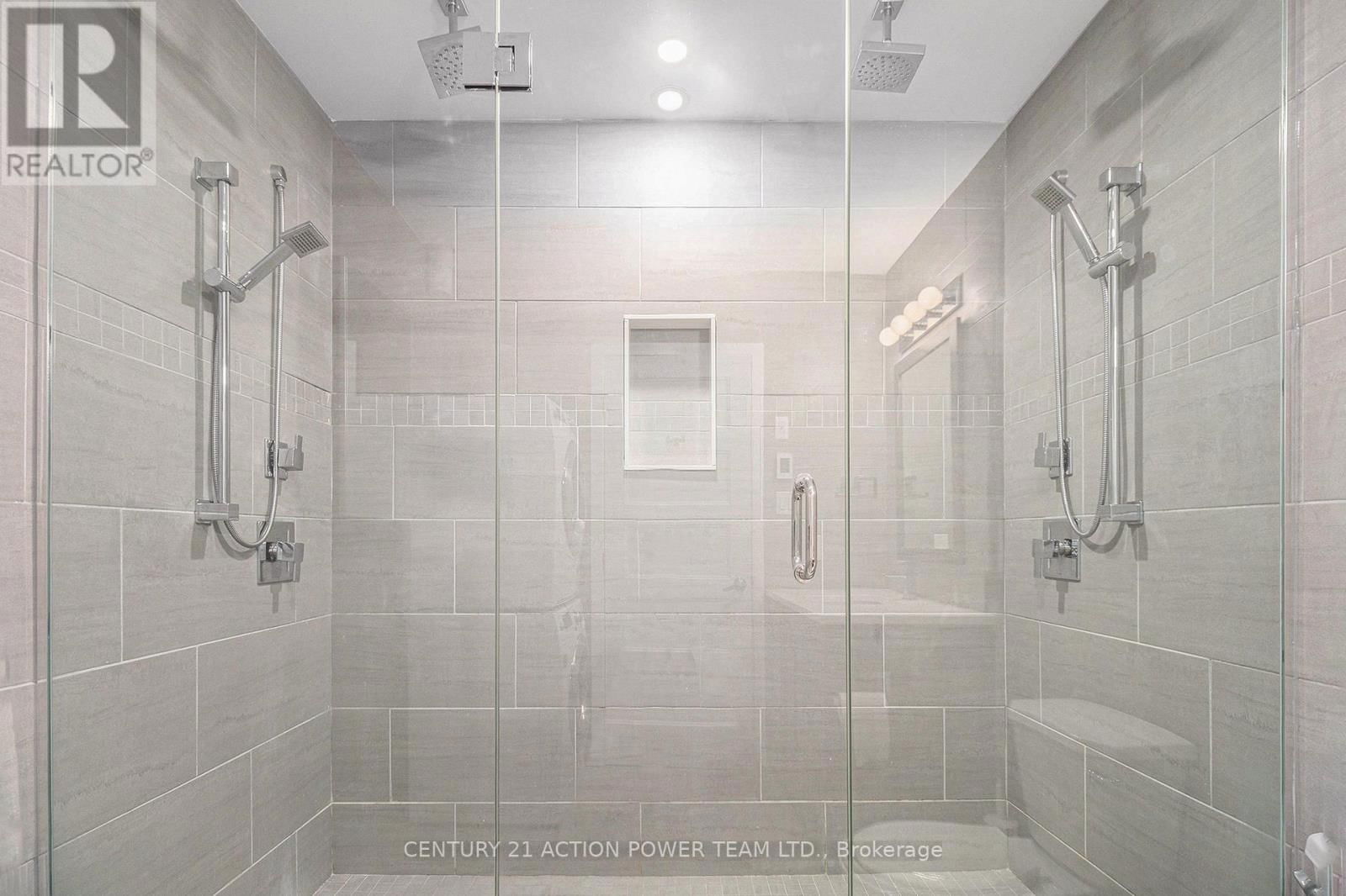 453 BOOTH STREET Image 25