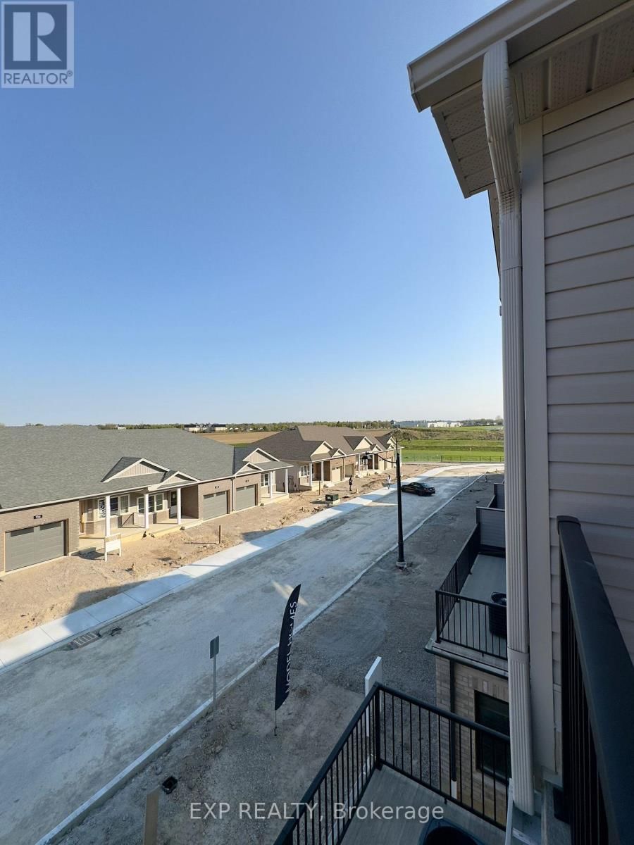 36 BALLADRY BOULEVARD NORTHWEST Image 26