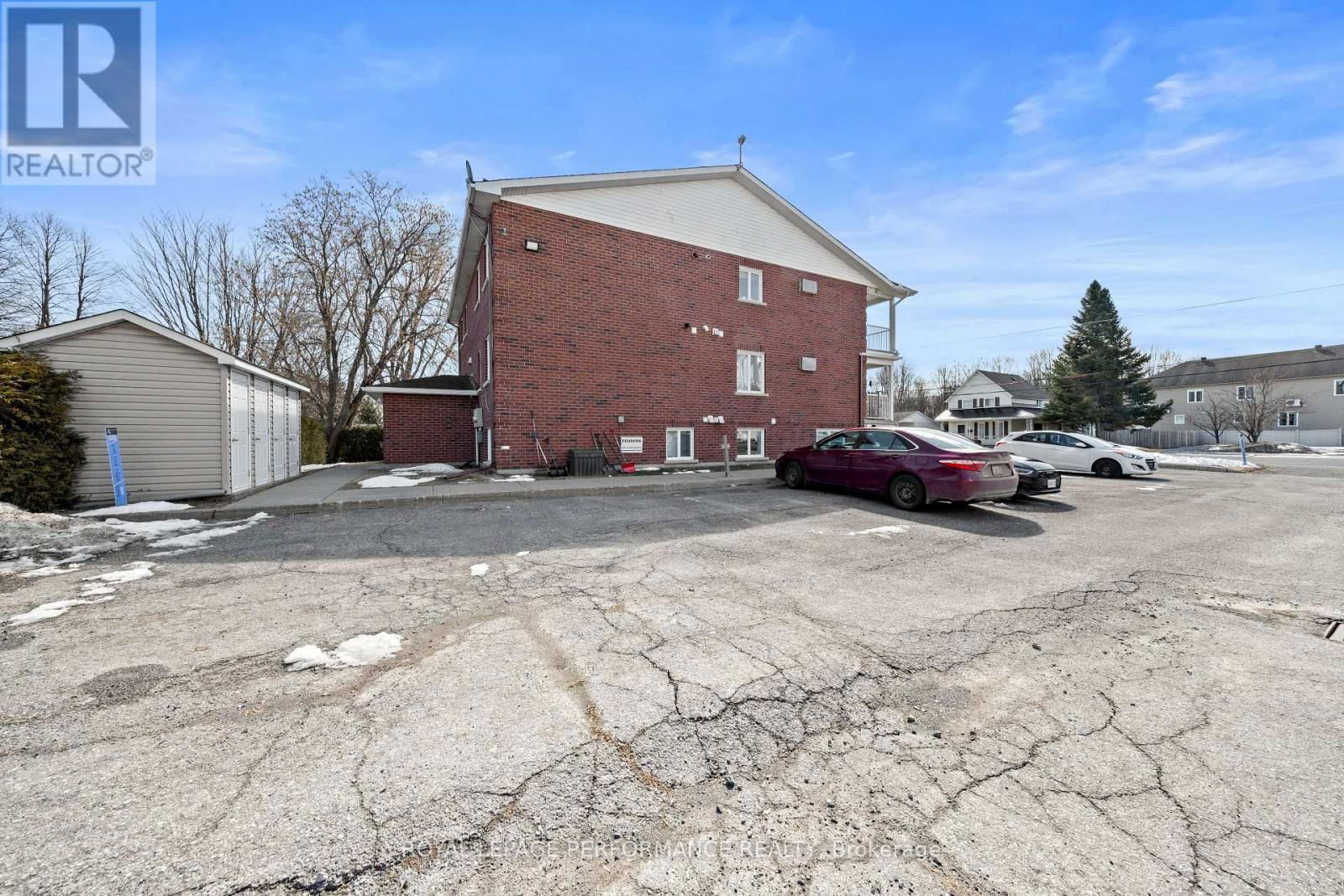 5 - 171 MABEL STREET Image 21