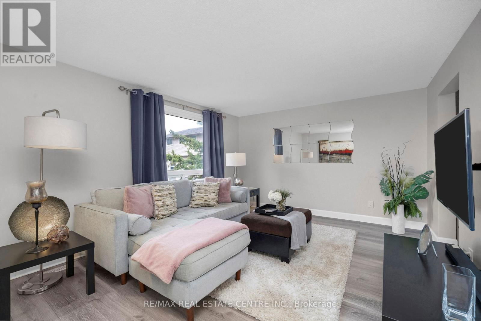 7 - 700 PAISLEY ROAD Image 4