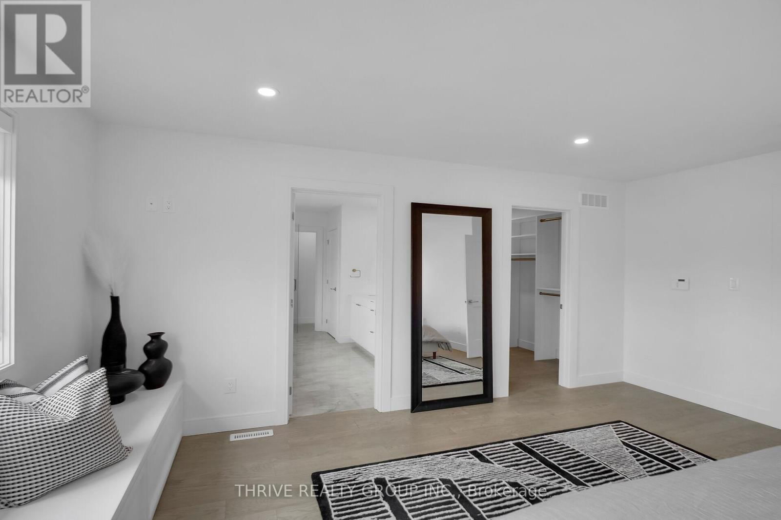 3948 CAMPBELL STREET NORTH Image 21