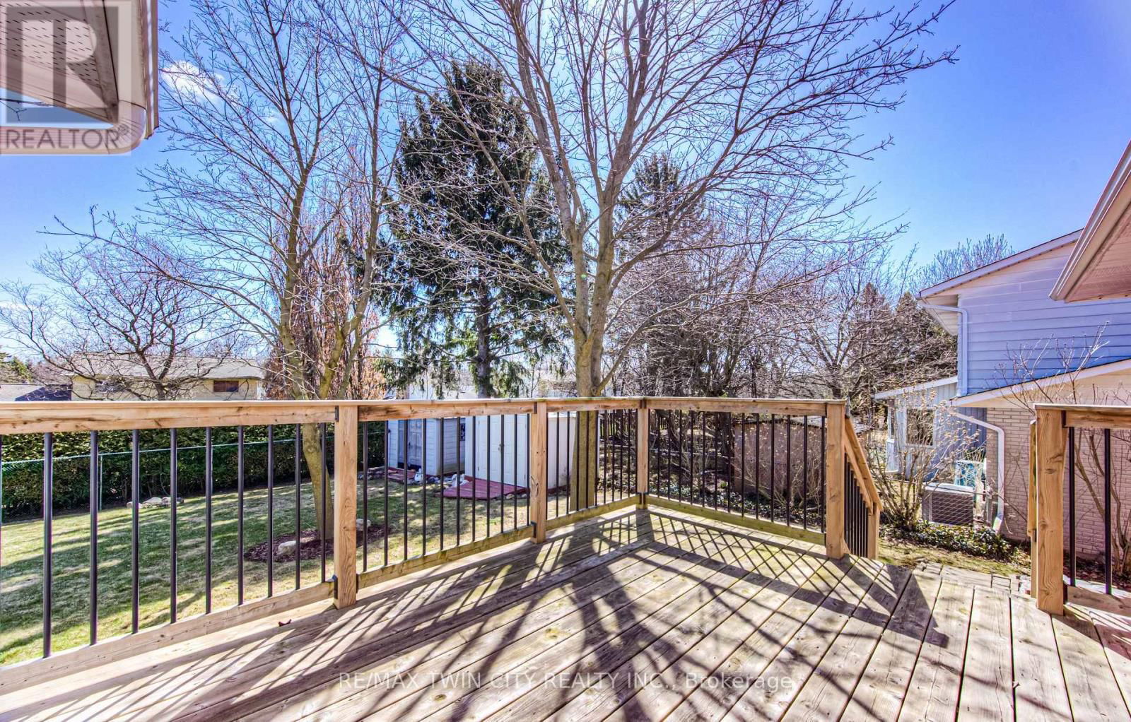 84 RIDGEVIEW CRESCENT Image 41