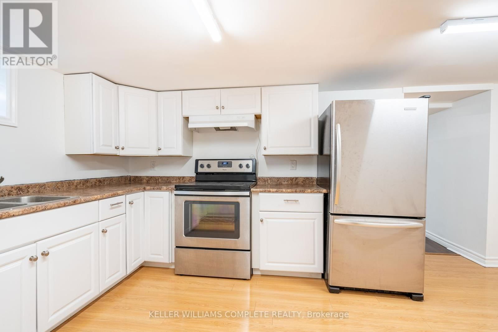 149 STRATHCONA AVENUE NORTH Image 41
