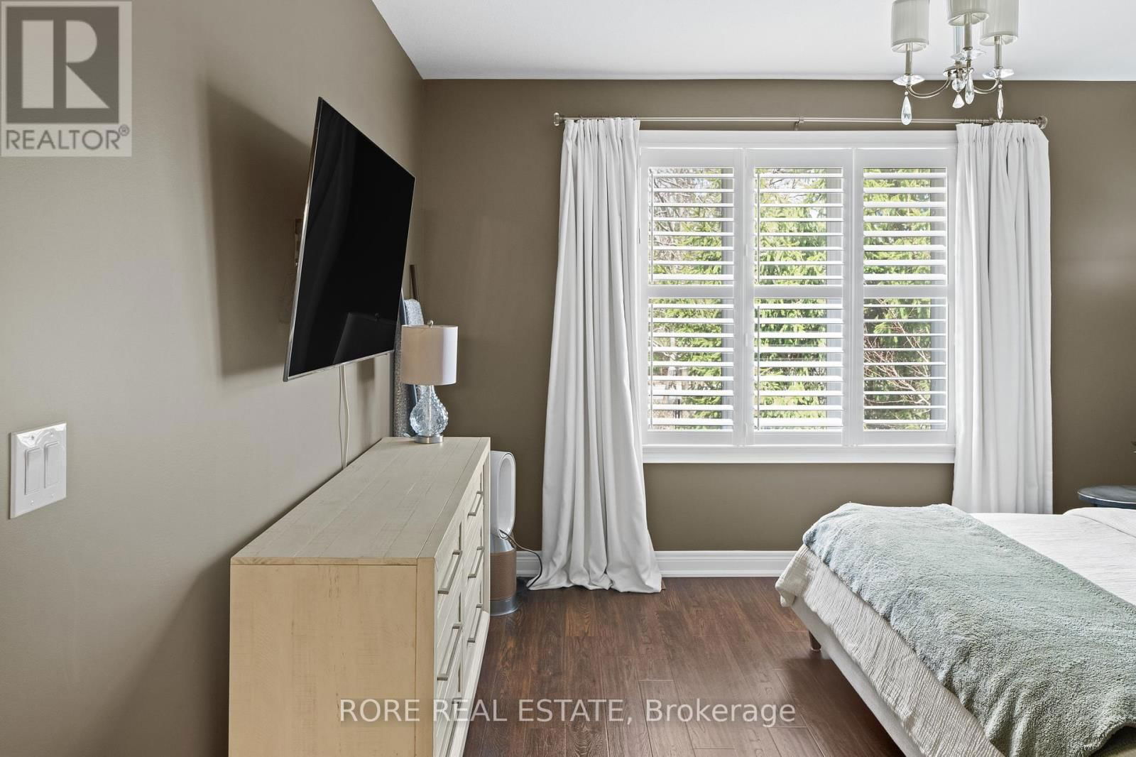 56 SUNRISE COURT Image 20