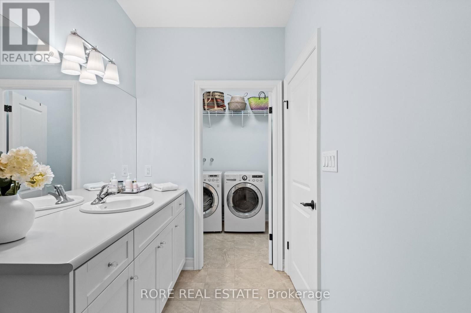 56 SUNRISE COURT Image 24