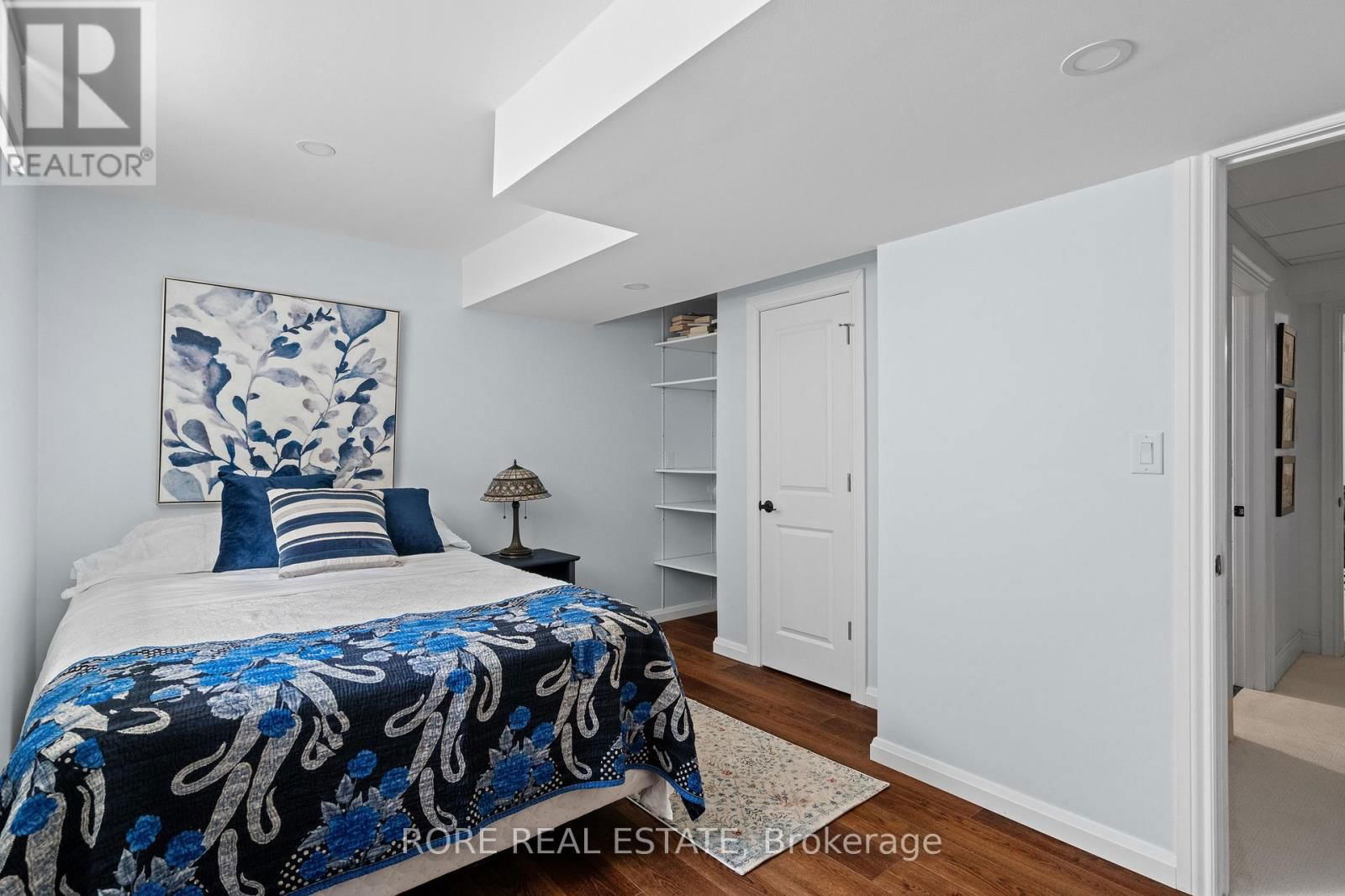 56 SUNRISE COURT Image 33