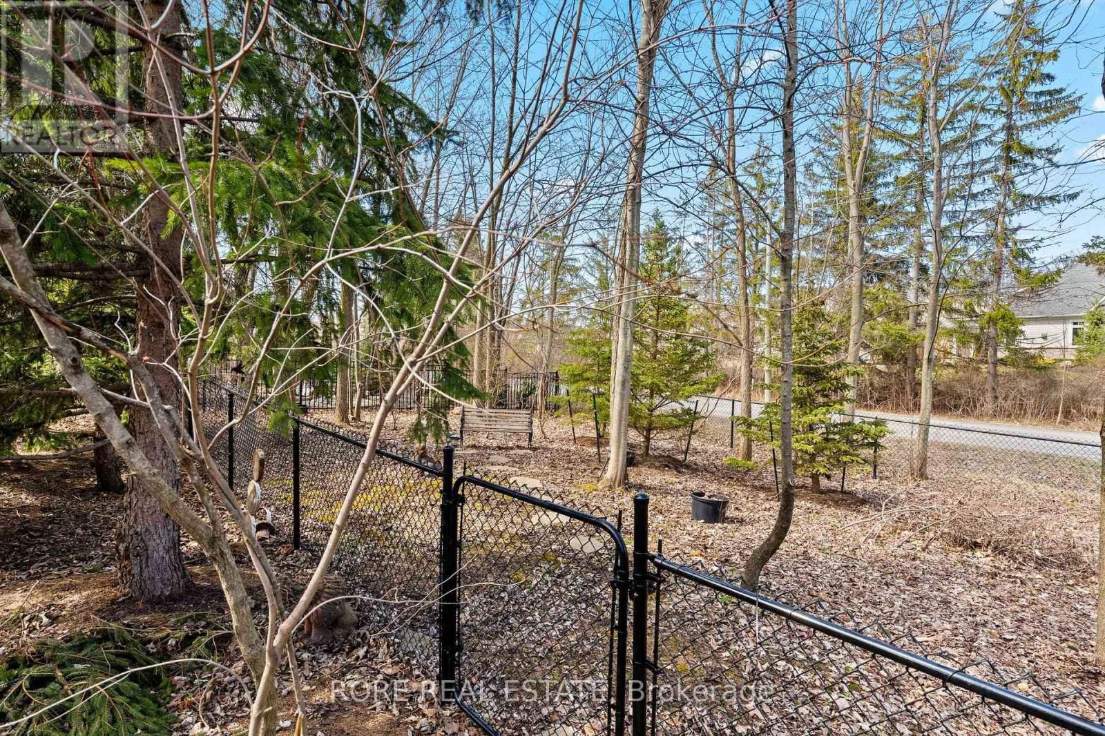 56 SUNRISE COURT Image 35