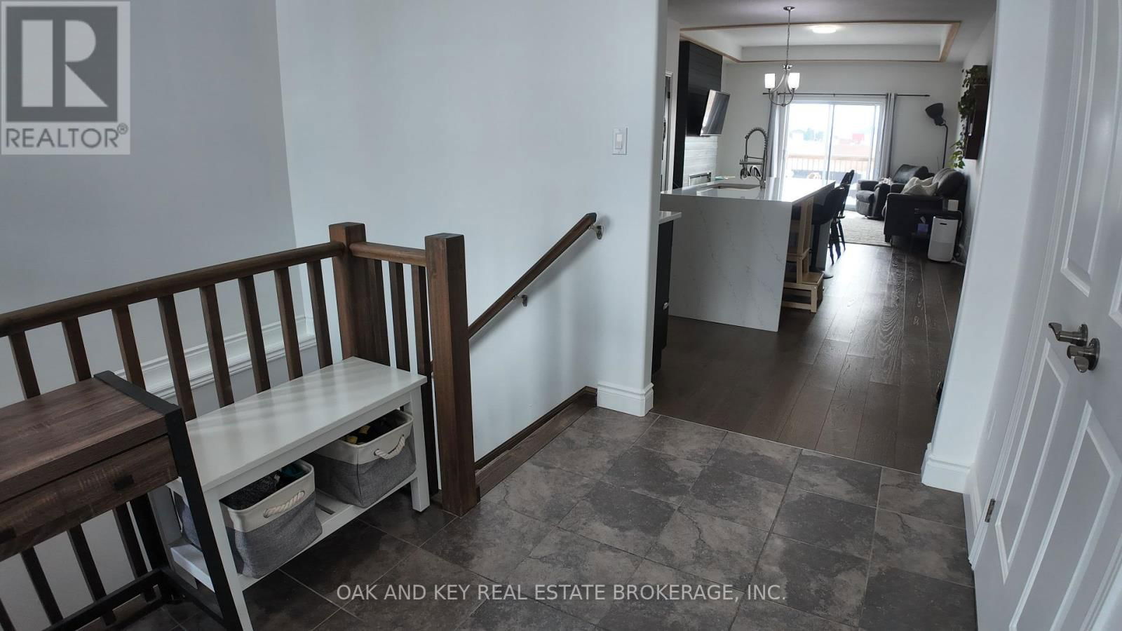 48 ABBOTT STREET Image 5