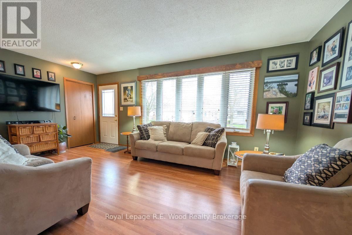 8 MARSHALL DRIVE Image 3