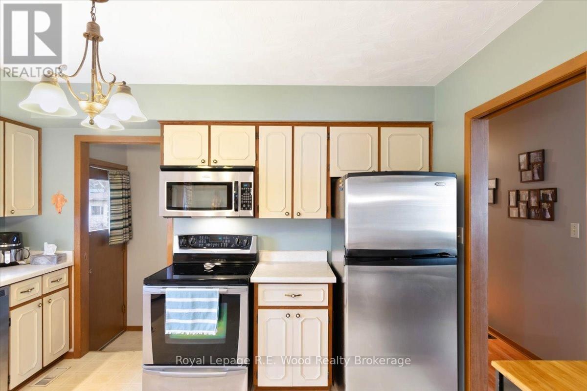 8 MARSHALL DRIVE Image 7