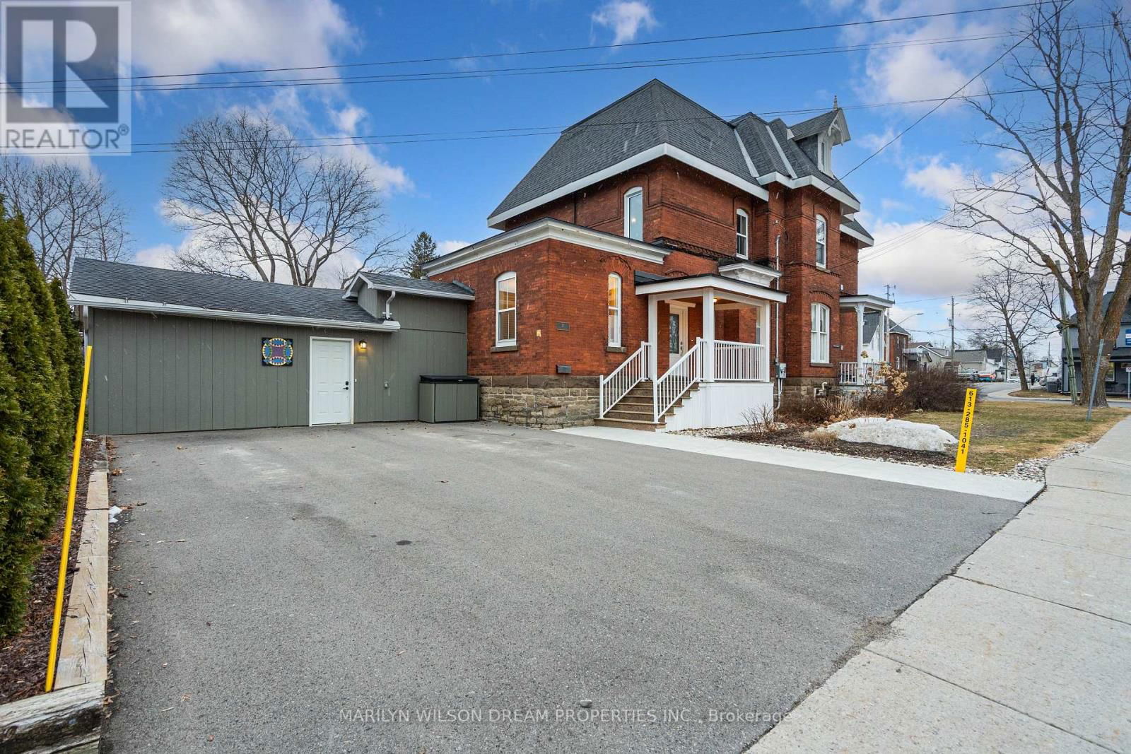 24 LAKE AVENUE WEST Image 39