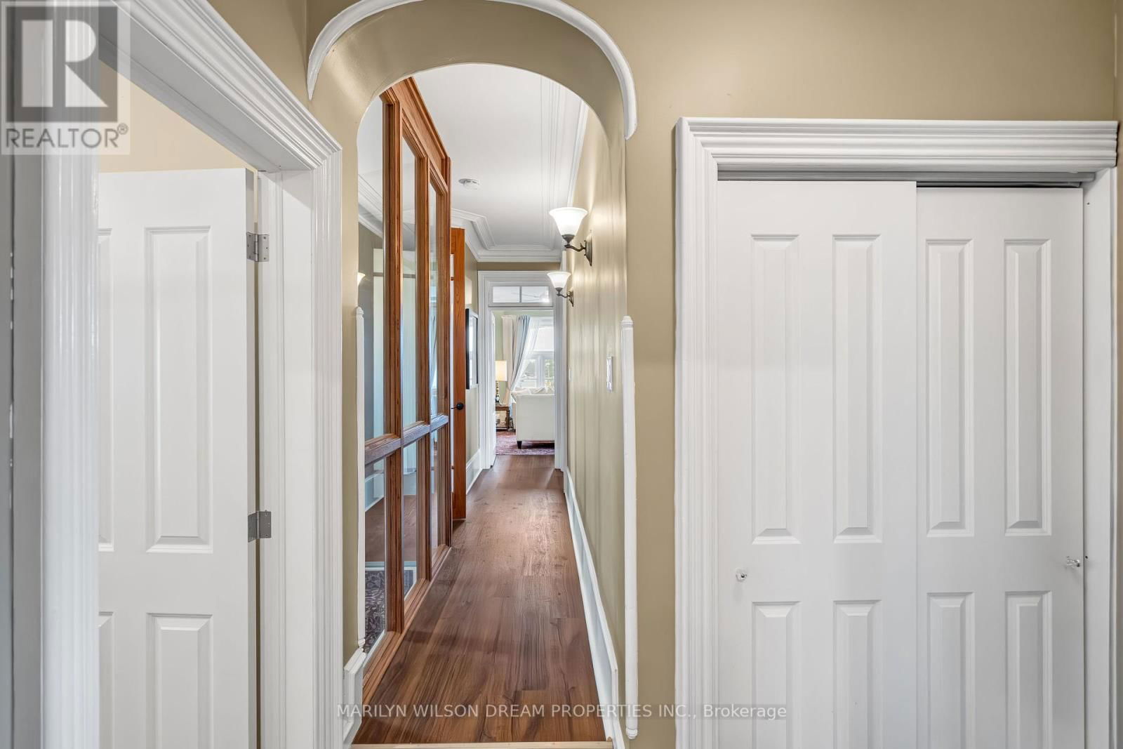 24 LAKE AVENUE WEST Image 22