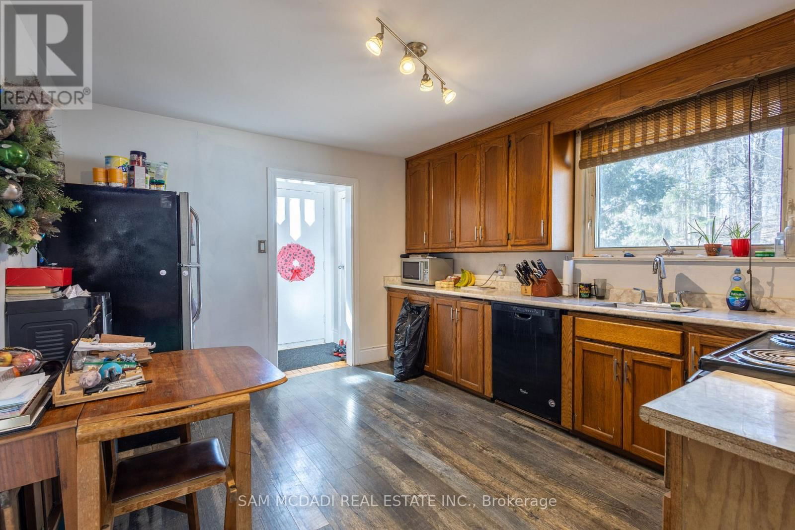 867 JERSEYVILLE ROAD WEST Image 8