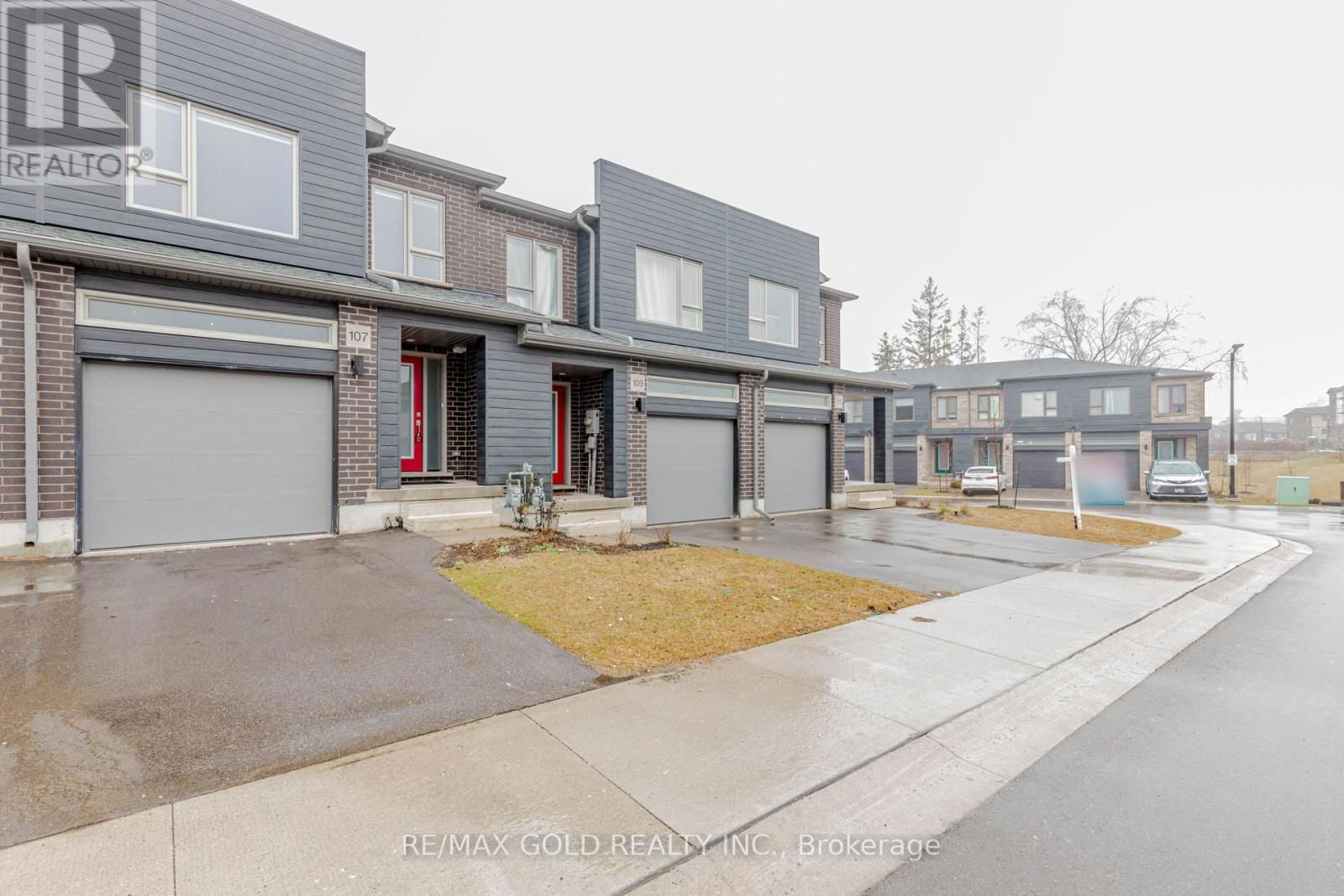 107 PONY WAY Image 1