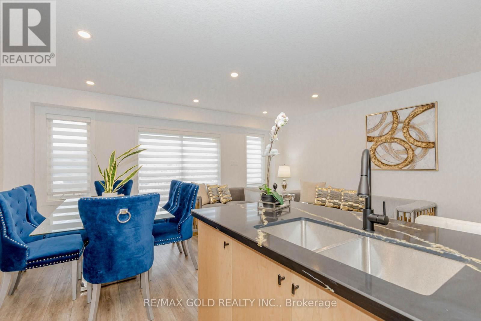 107 PONY WAY Image 10