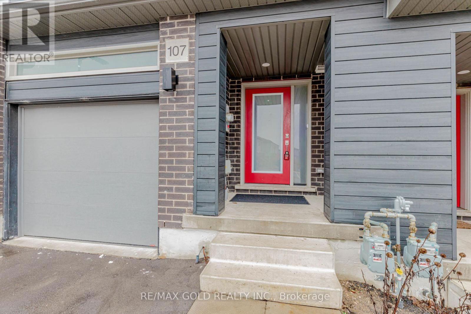 107 PONY WAY Image 2