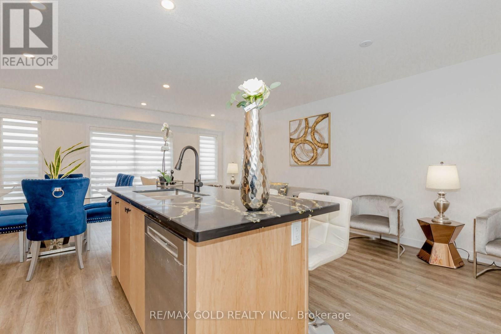 107 PONY WAY Image 9