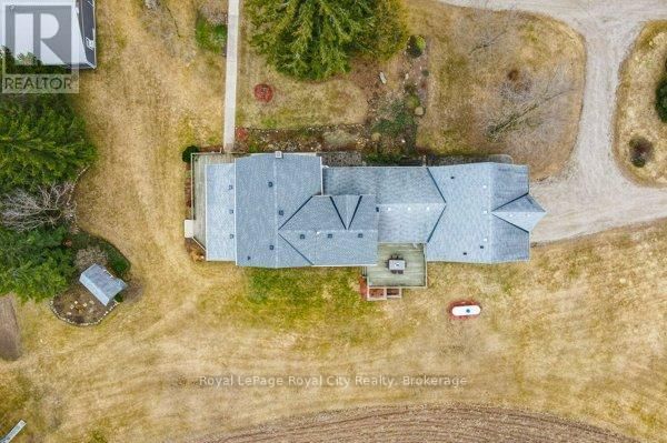 5830 FOURTH LINE Image 29