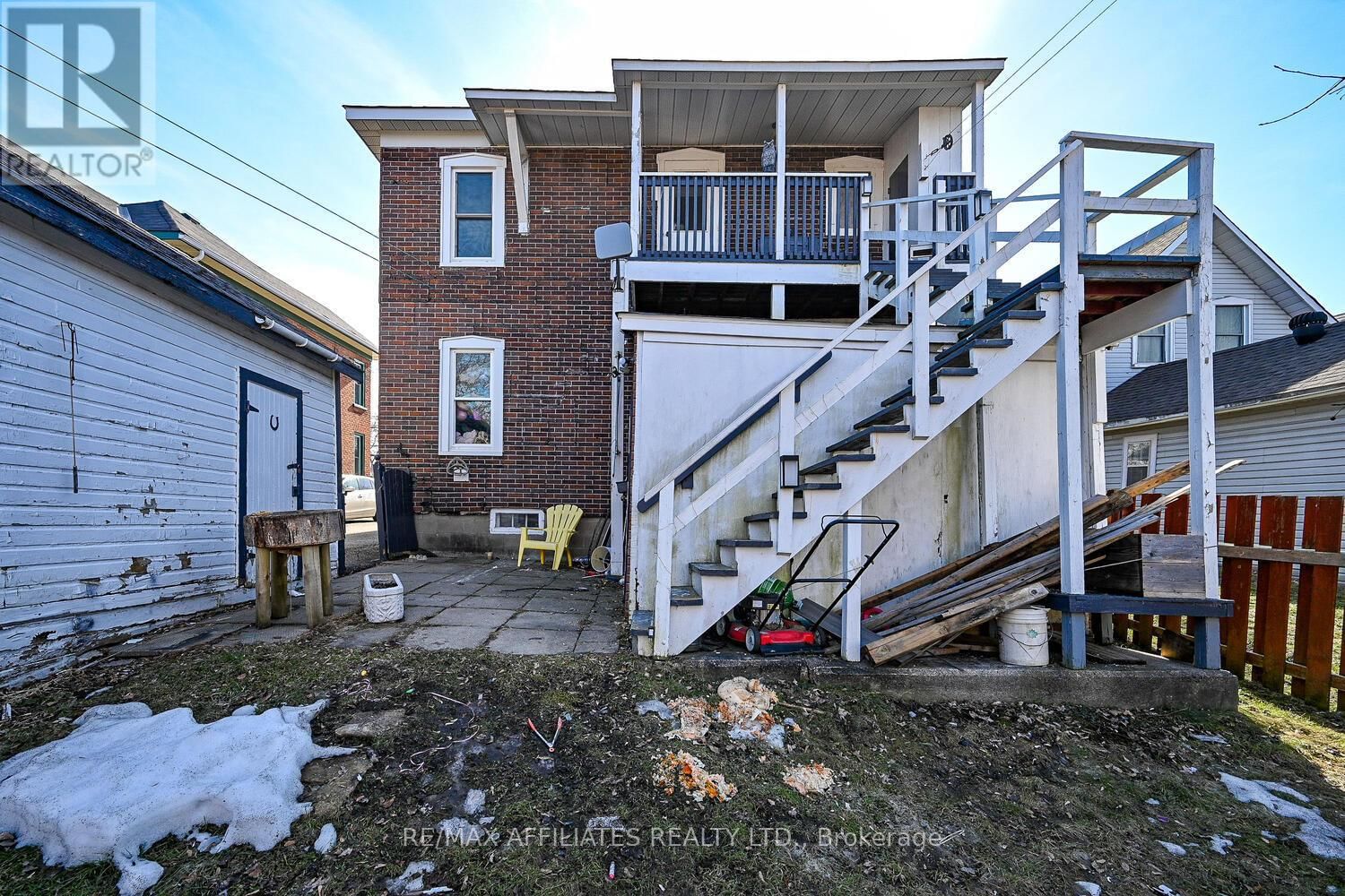 160 CHAMBERS STREET Image 36