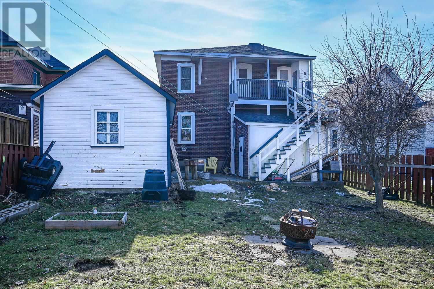 160 CHAMBERS STREET Image 37