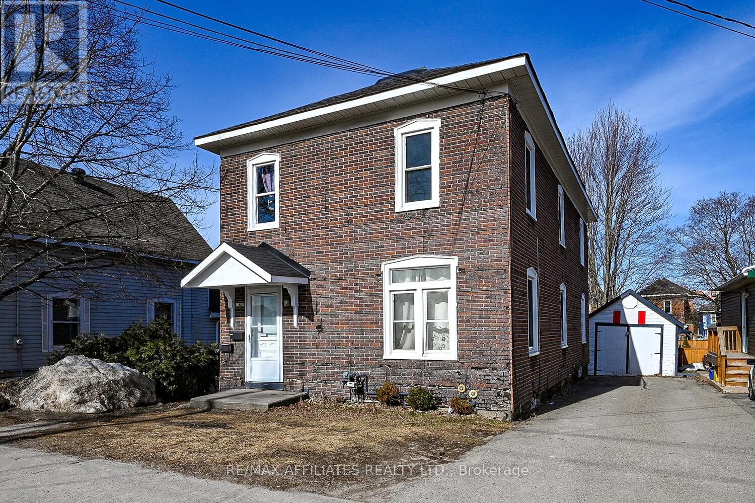 160 CHAMBERS STREET Image 5