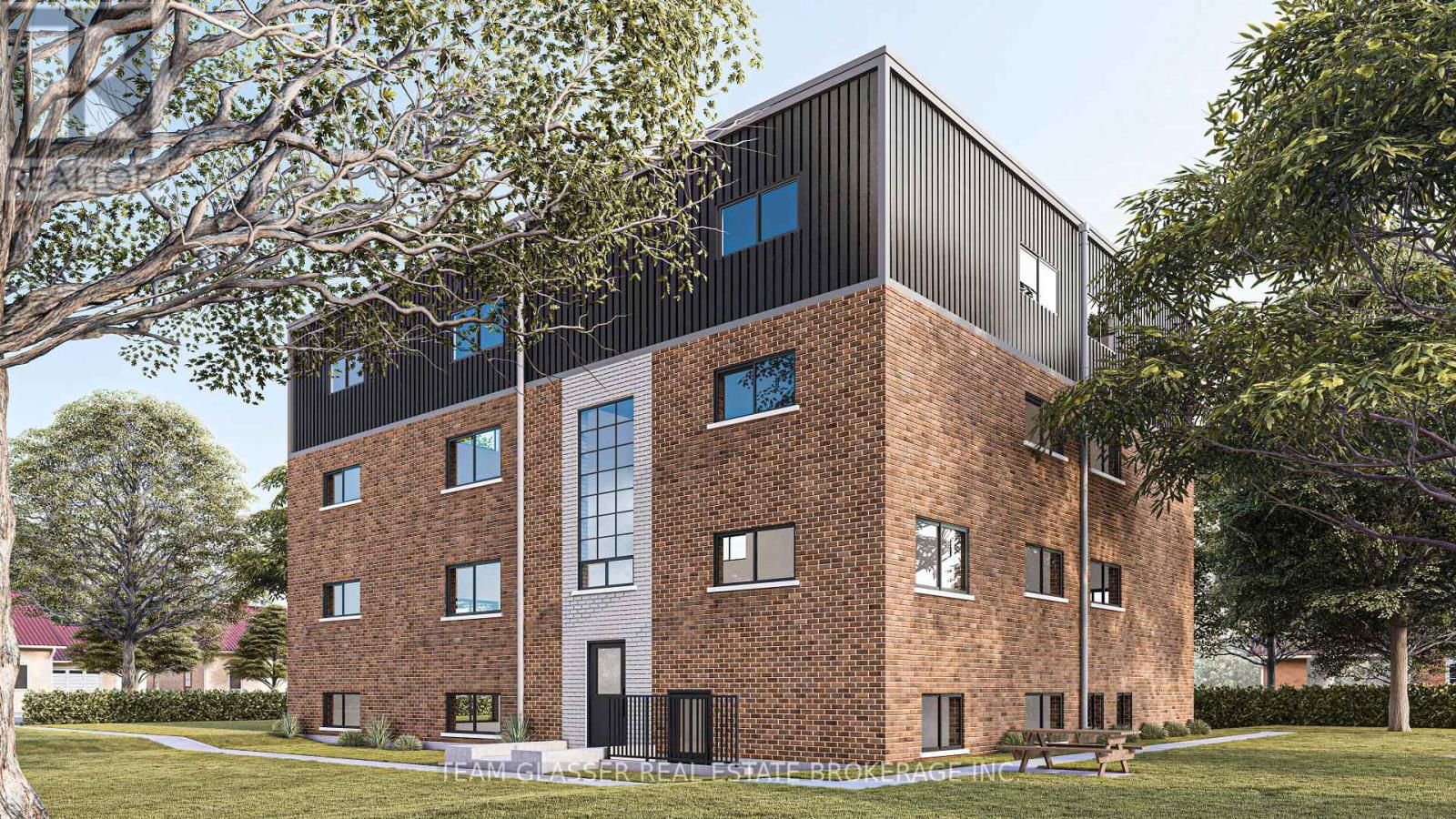 Unit 12 - 400 SCENIC DRIVE Image 2