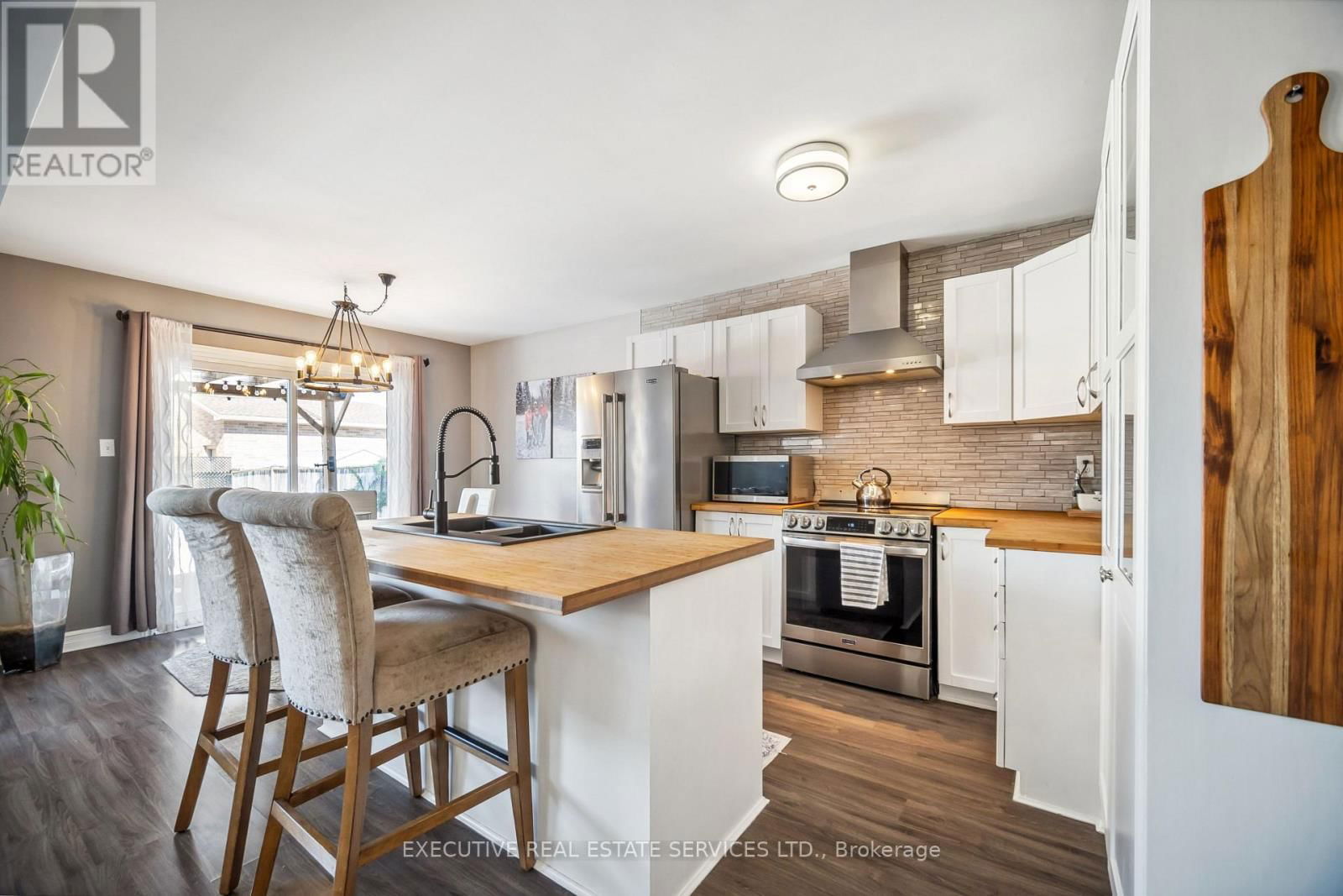 1666 MCNEIL ROAD Image 12