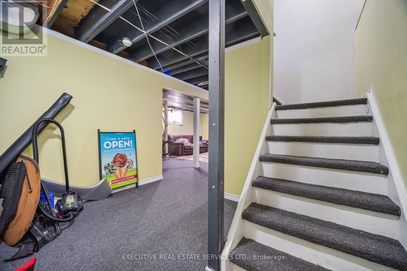 1666 MCNEIL ROAD Image 33