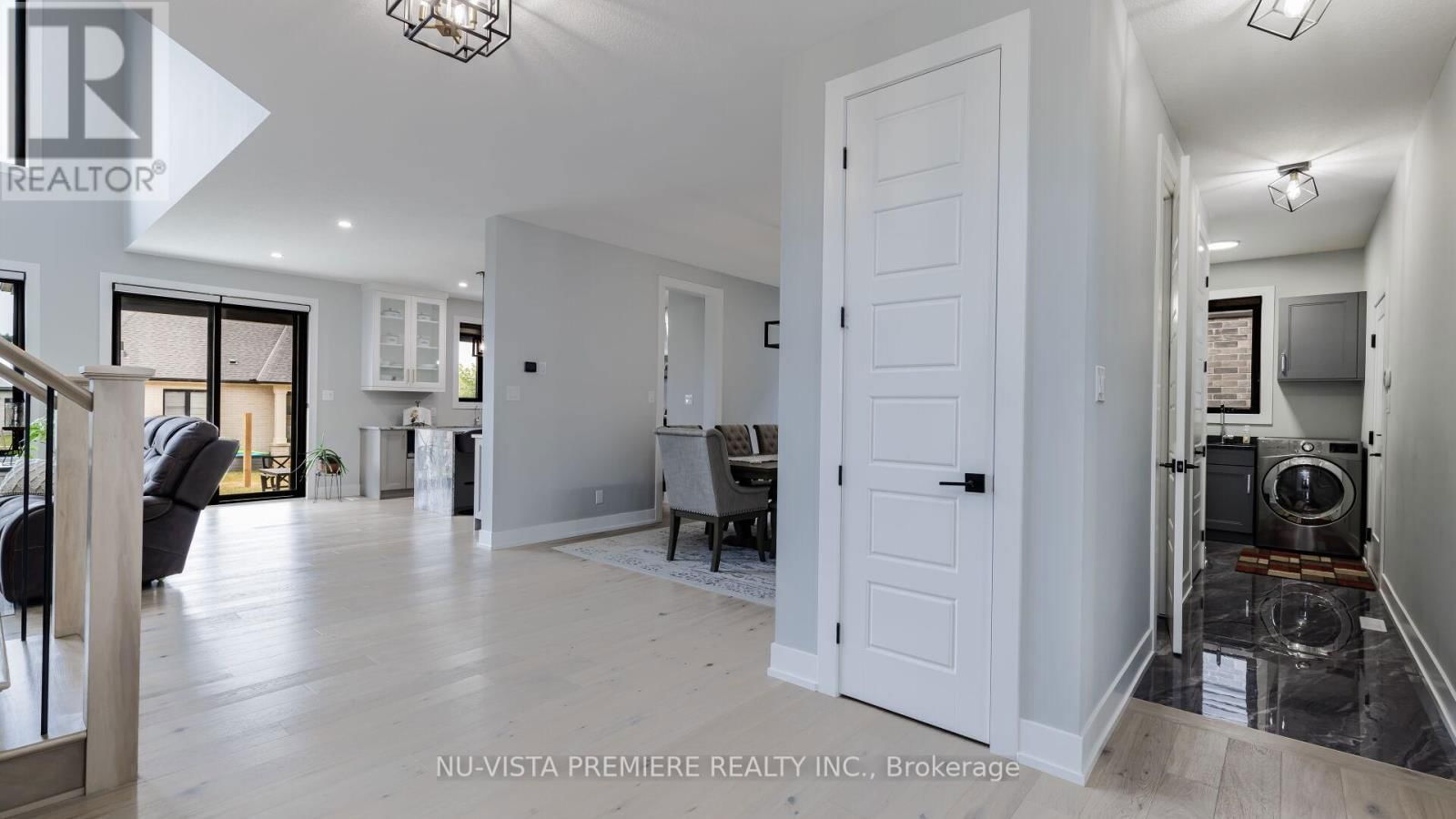 4079 SUGARMAPLE CROSSING Image 13