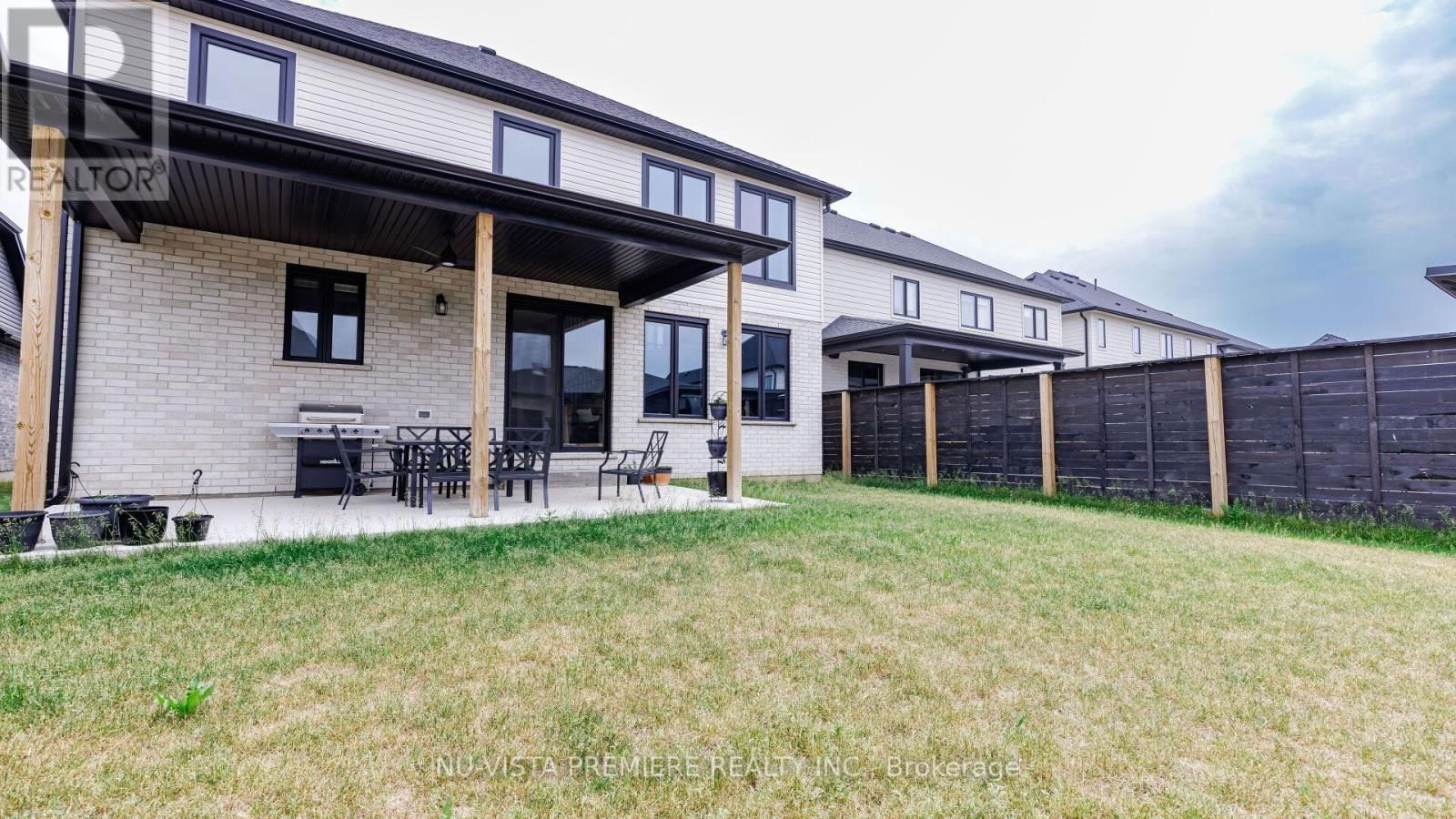 4079 SUGARMAPLE CROSSING Image 32