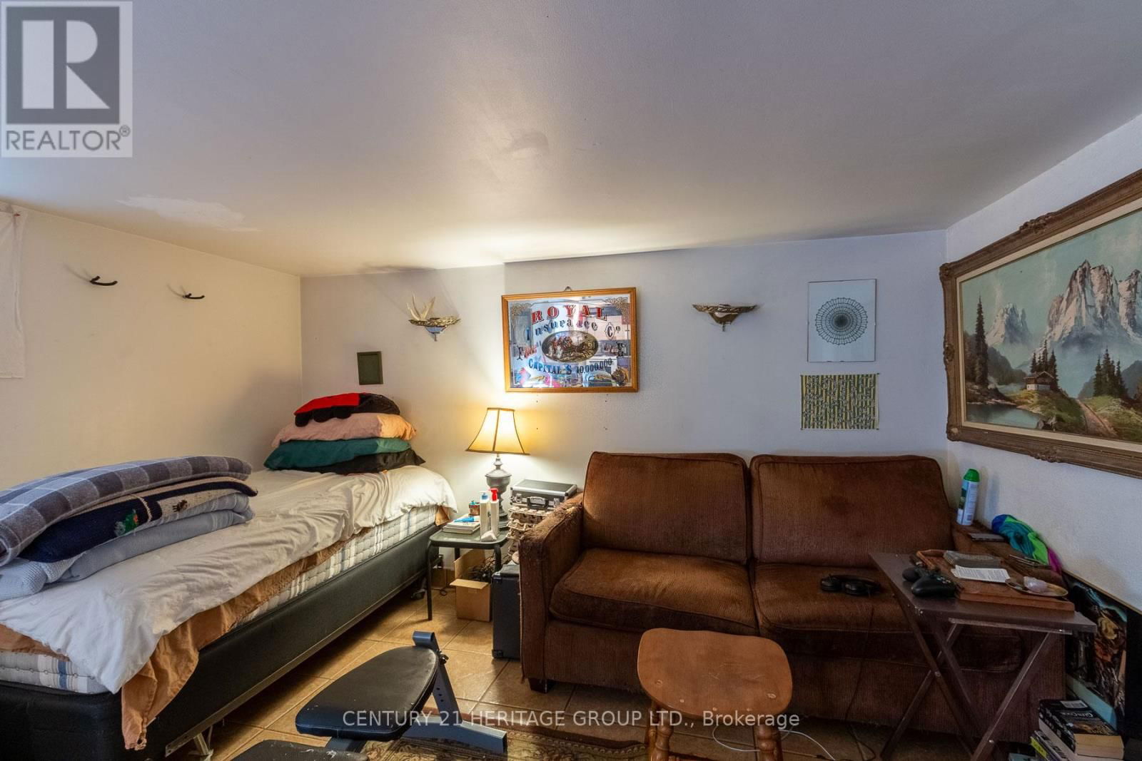 101 NIAGARA STREET Image 13