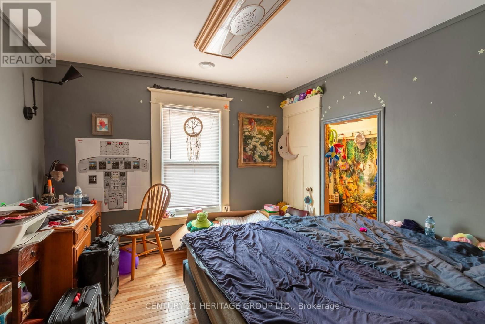 101 NIAGARA STREET Image 8