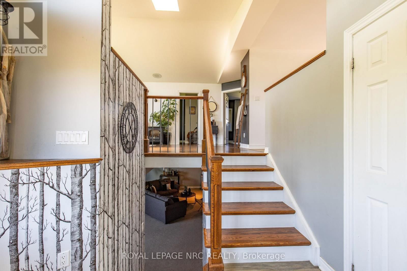 11635 BURNABY ROAD Image 14