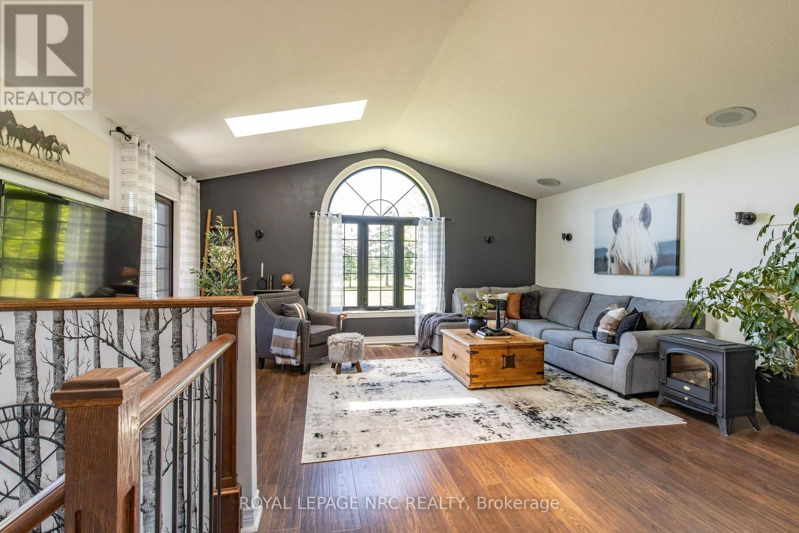 11635 BURNABY ROAD Image 15