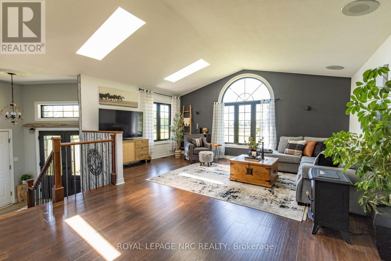 11635 BURNABY ROAD Image 17