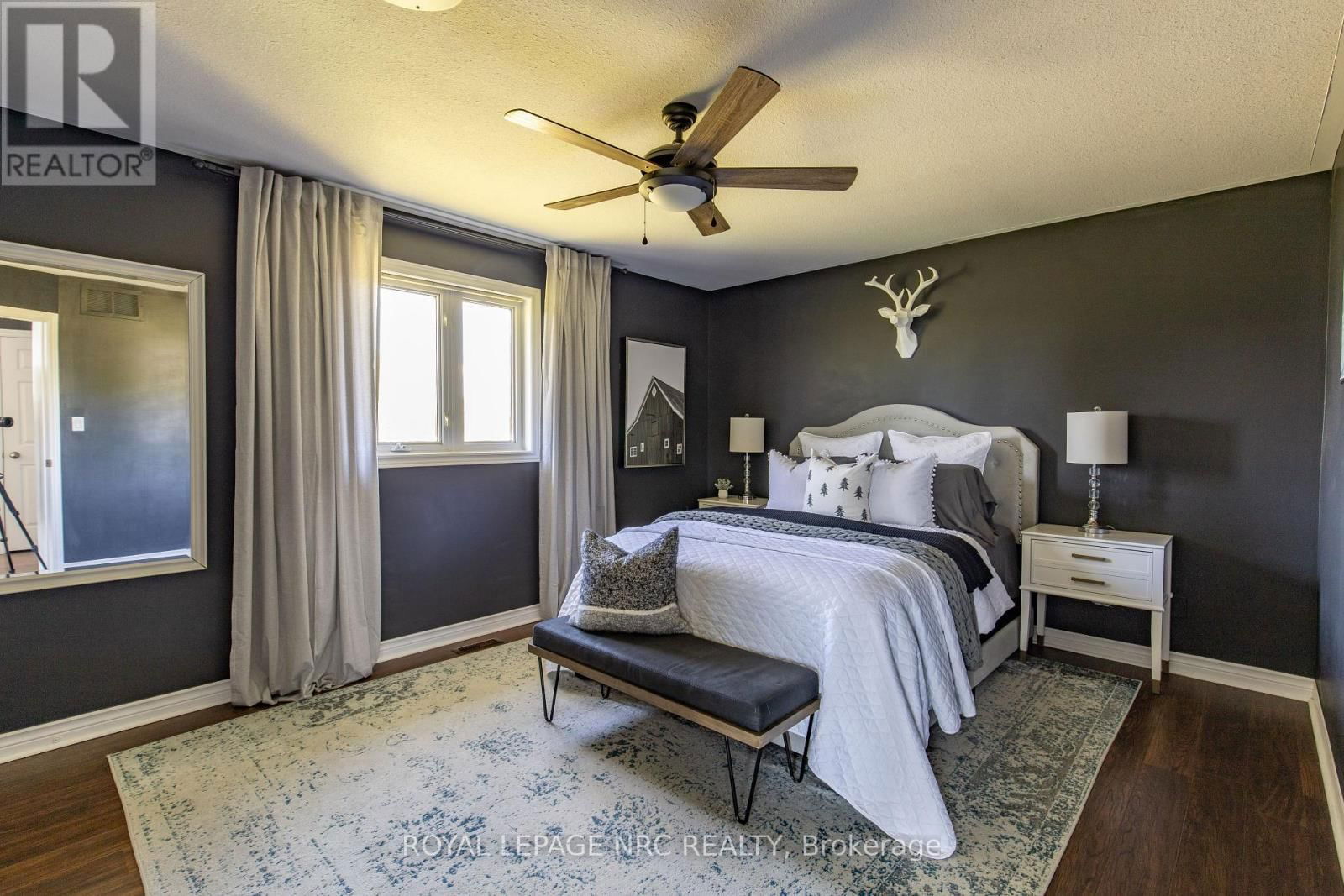 11635 BURNABY ROAD Image 25