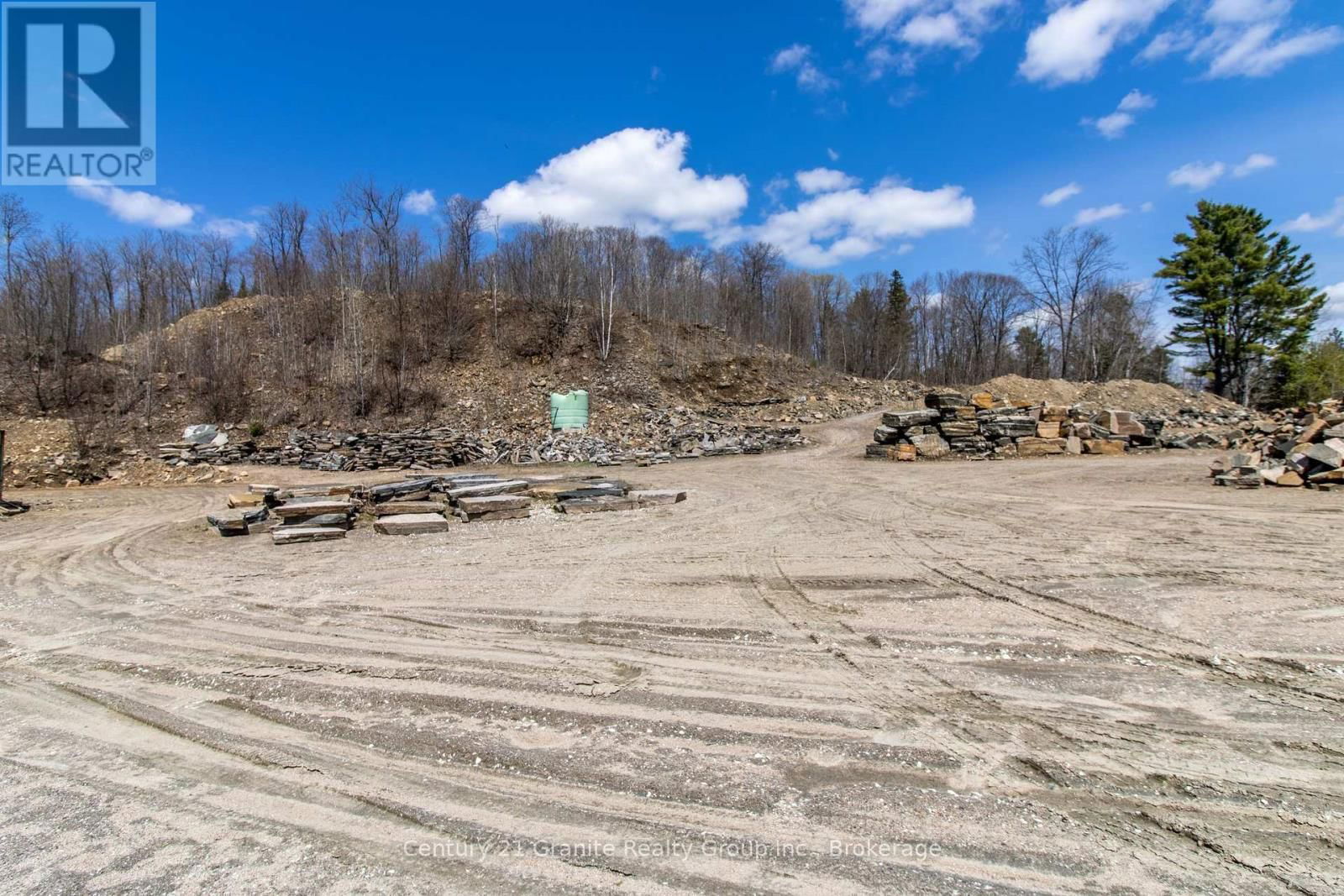 13495 HIGHWAY 35 Image 22
