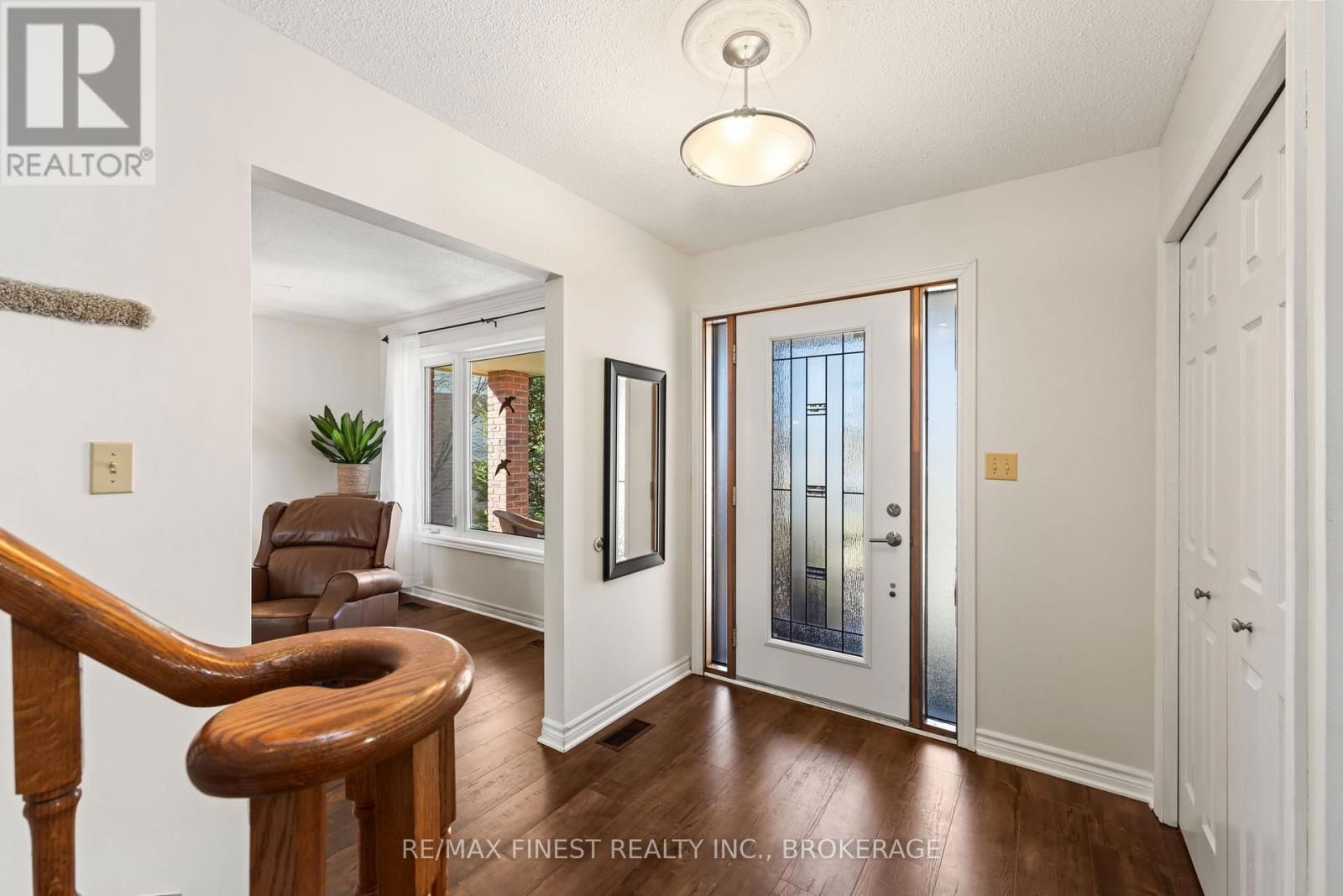 678 SUMMERFIELD PLACE Image 15