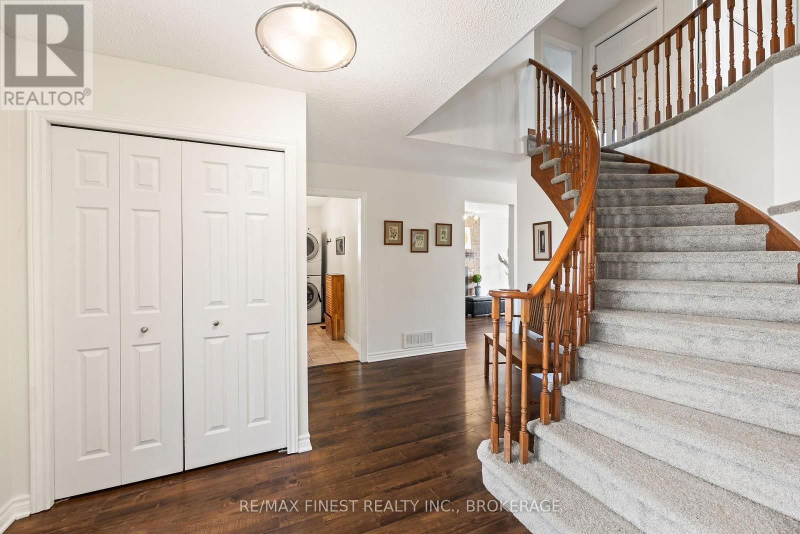 678 SUMMERFIELD PLACE Image 16