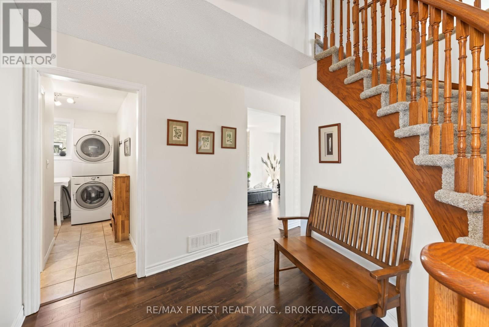 678 SUMMERFIELD PLACE Image 17