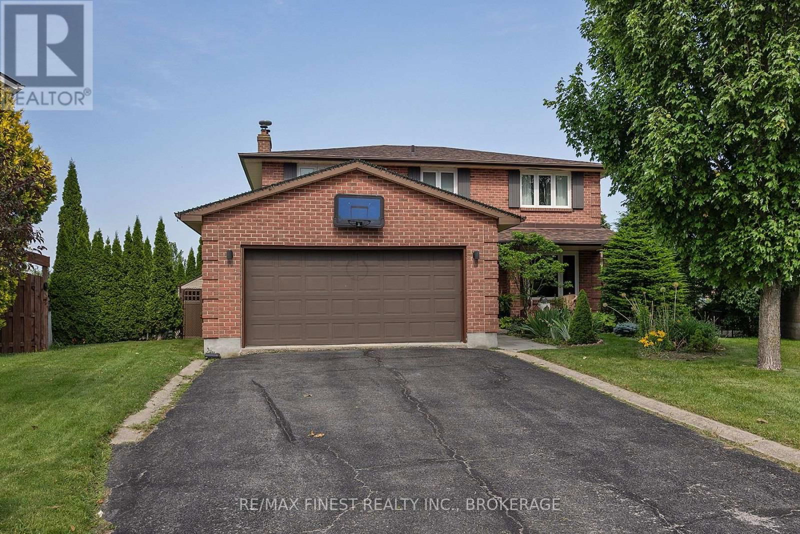 678 SUMMERFIELD PLACE Image 2
