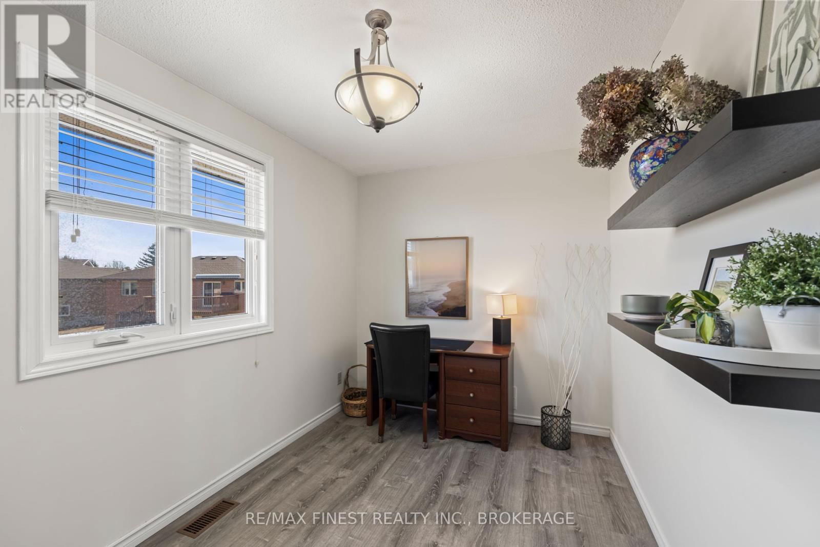 678 SUMMERFIELD PLACE Image 35