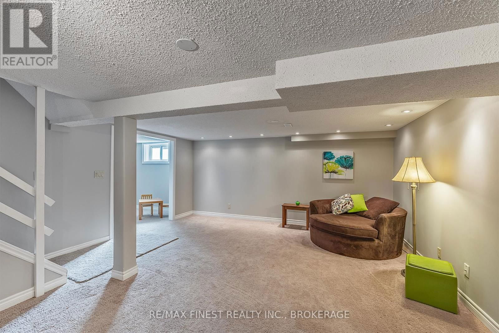 678 SUMMERFIELD PLACE Image 42